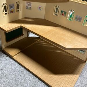 Sylvanian Families Calico Critters Berry Grove School RARE SET!